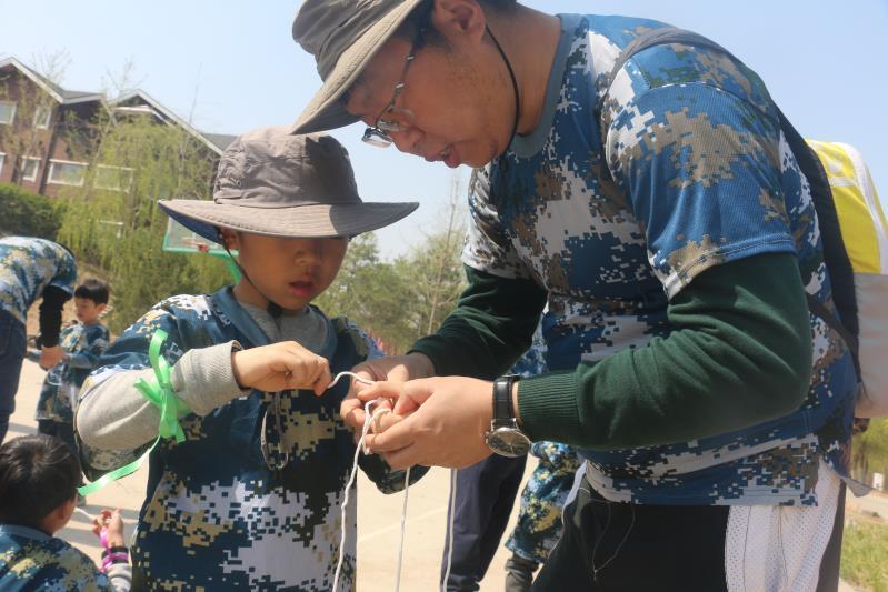 新学期如何预防孩子手机成瘾，父母要如何做起